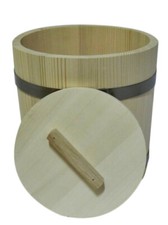 Wooden Bucket barrel with lid